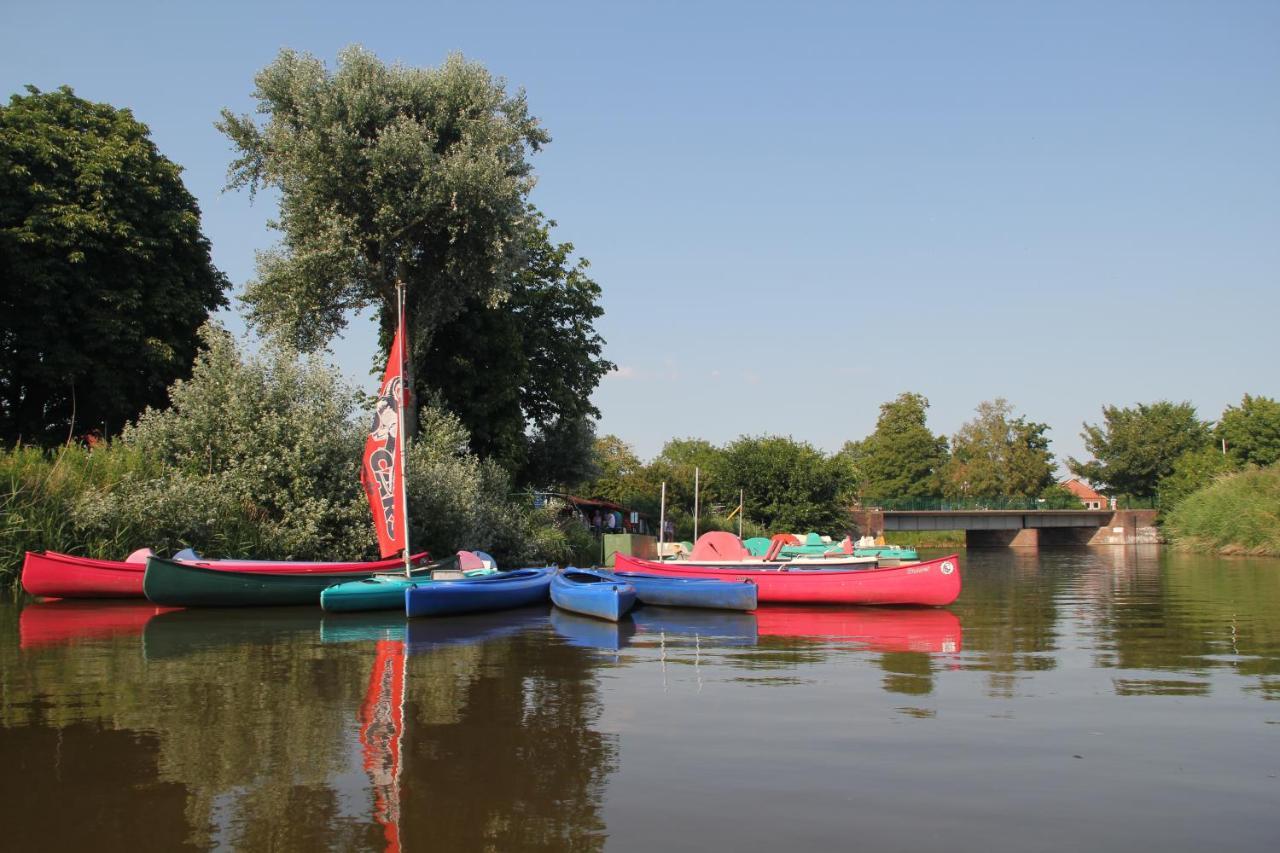 Апартаменты Huus Ant Deep Og Greetsiel Крумхёрн Экстерьер фото